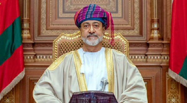 His Majesty issues Royal Decrees